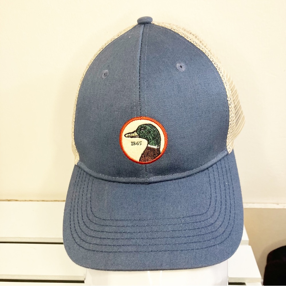 Duck Head Circle Patch Trucker Hat Euc Osfa - image 1